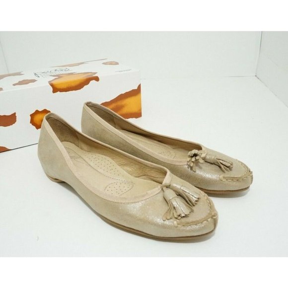 Donald J Pliner Becan Women's Slip On Flats Oxfords Beige Leather US 7 M $225 - Picture 8 of 10